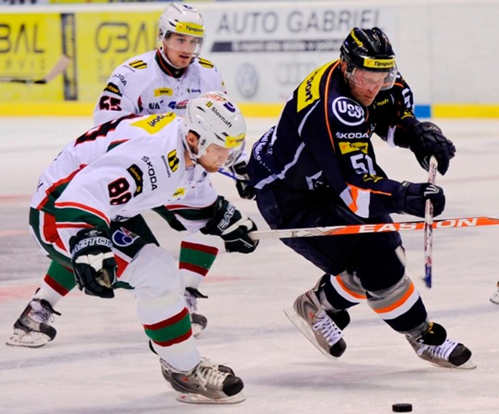 Piatak oslávil narodenie Lucasa tak, ako sa patrí - gólom a víťazstvom